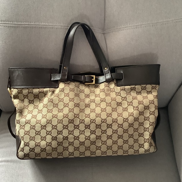 Authentic GUCCI GG logo canvas tote 🔥🔥 - Picture 7 of 15